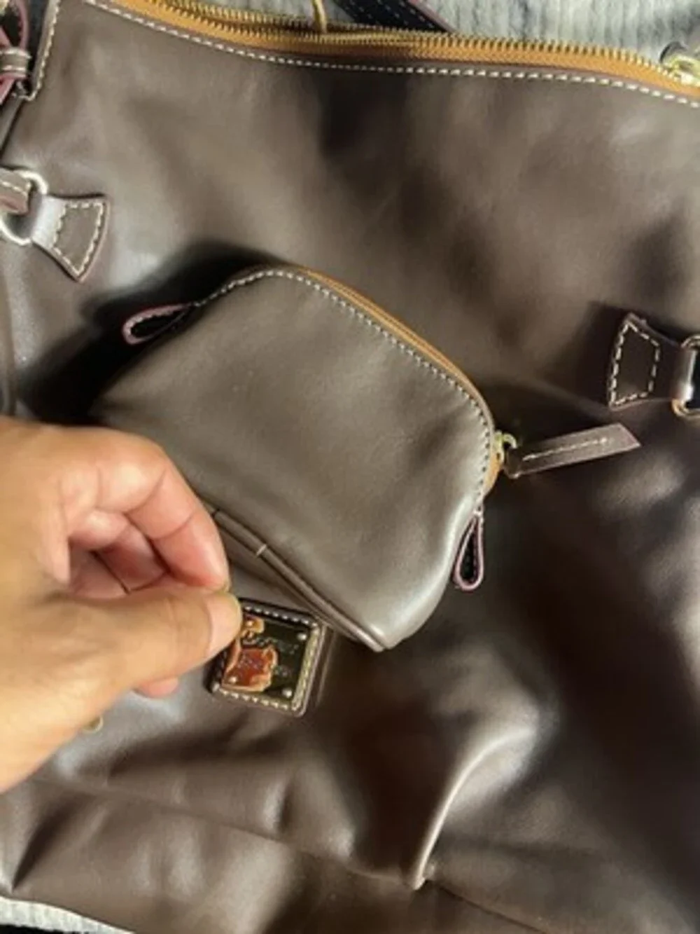 Dooney & Bourke Florentine Leather Logan Hobo Shoulder Bag Brown Tassel Purse